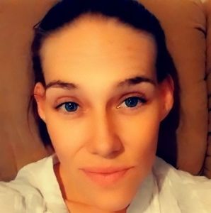 Meet your Posher, Mandie